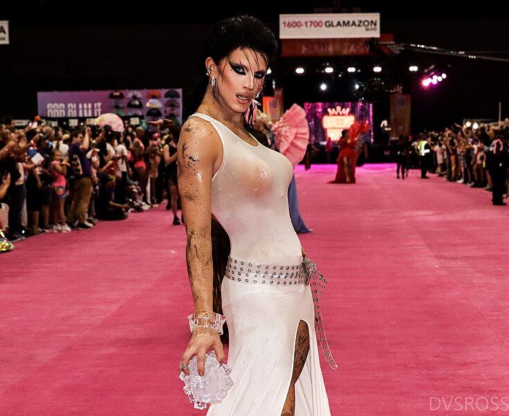 File:DragCon2024 @DVSROSS (30).jpg