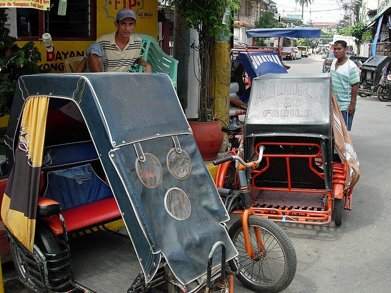 File:Inner Manila Pedicab.jpg