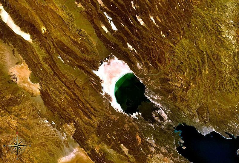 File:Lake Assal NASA.jpg