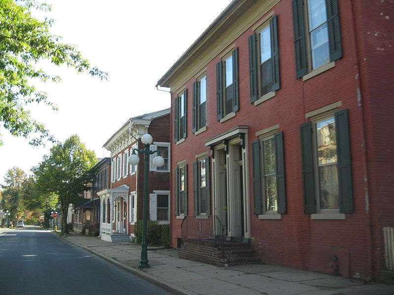 File:Lewisburg, Pennsylvania.jpg