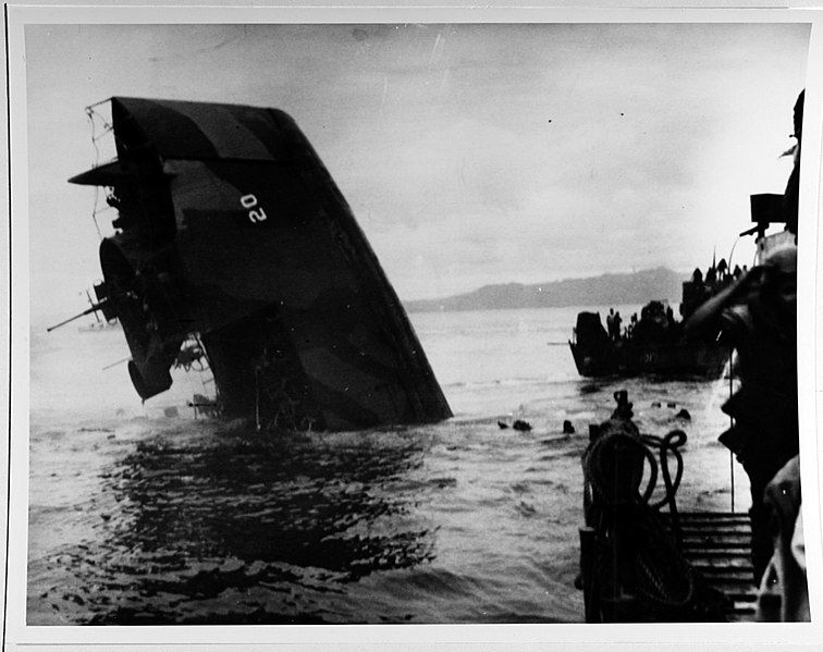 File:Lsm-20 sunk.jpg