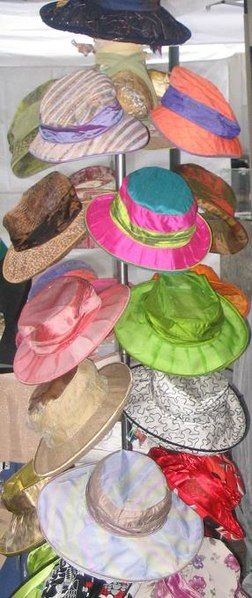 File:Many hats.jpg