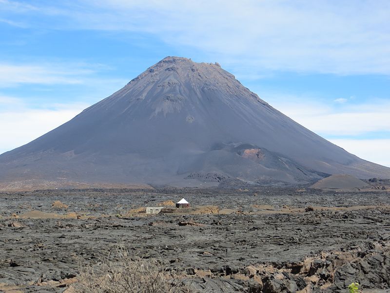 File:Pico Fogo.jpg