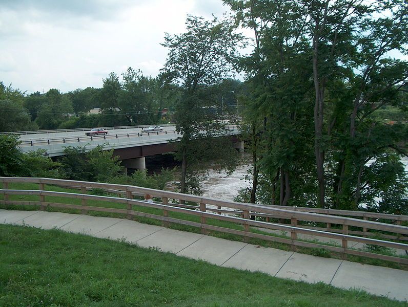 File:2003-Mahoning-flood-4.jpg