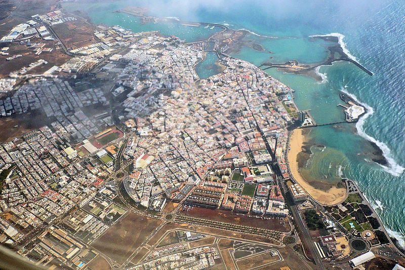 File:Arrecife, Lanzarote 2011.JPG