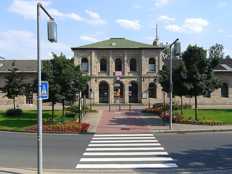 File:Bahnhof Helmstedt.jpg