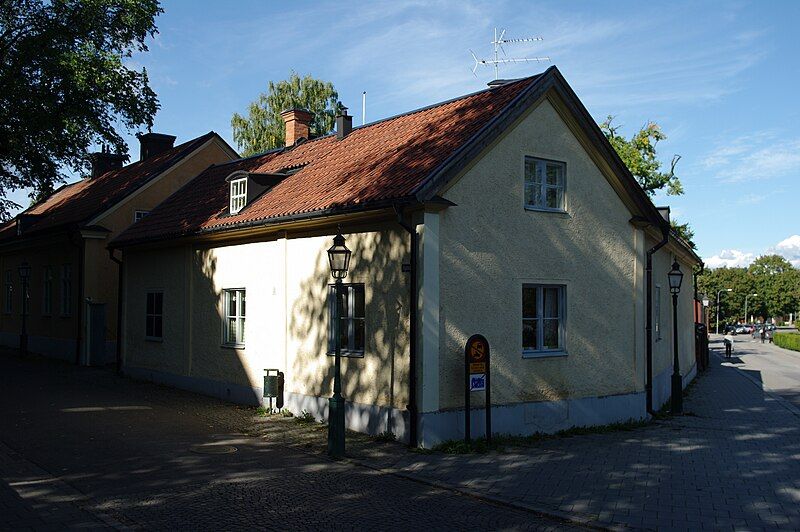 File:Domkyrkosysslomansgården.jpg