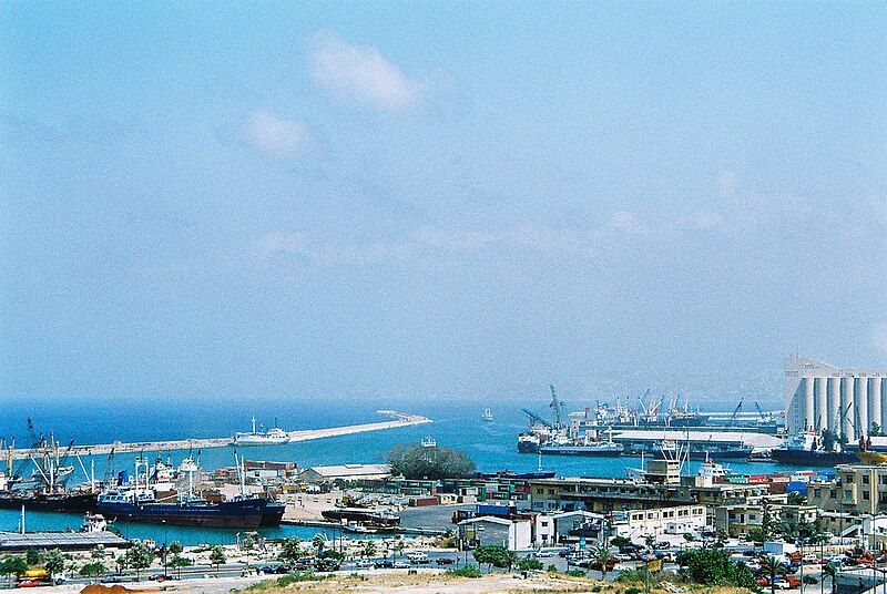 File:Hafen von Beirut.jpg