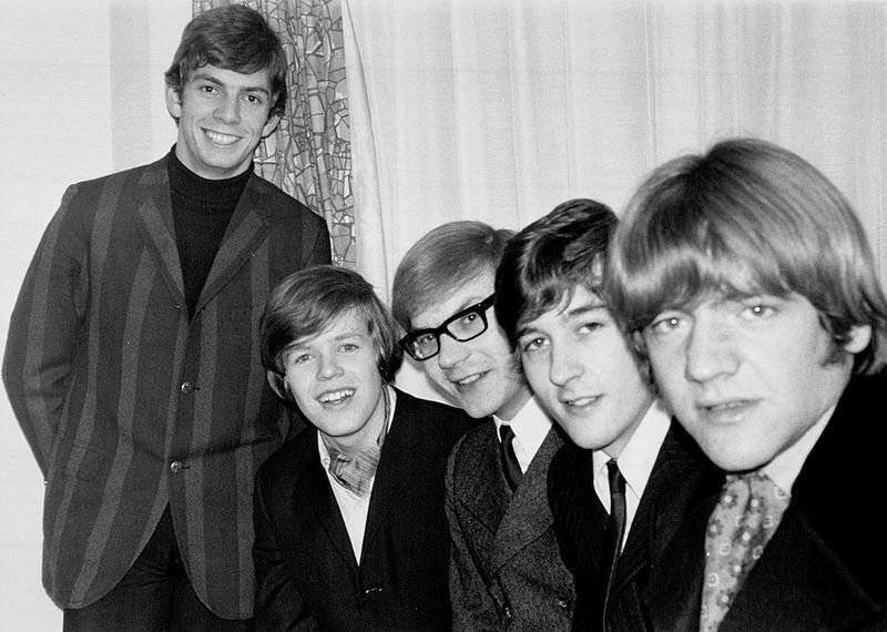 File:Herman's Hermits 1967.jpg