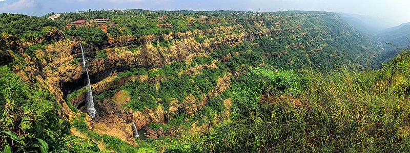 File:Lingmala waterfall 1.jpg