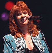 A headshot of singer Patty Loveless.