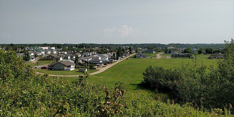 File:Manning Alberta skyline.jpg