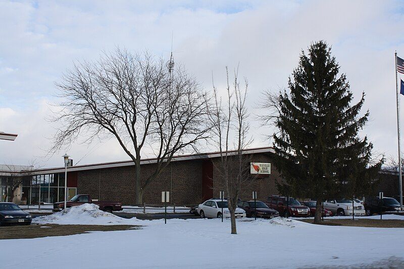 File:MayvilleHighSchool.jpg