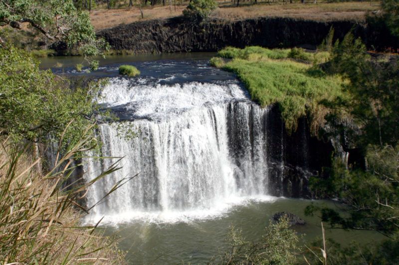 File:MillstreamFalls 4467.jpg