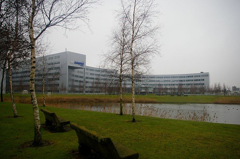 File:Schiphol Group offices.JPG