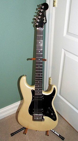 File:1985ContemporaryStratocaster.JPG