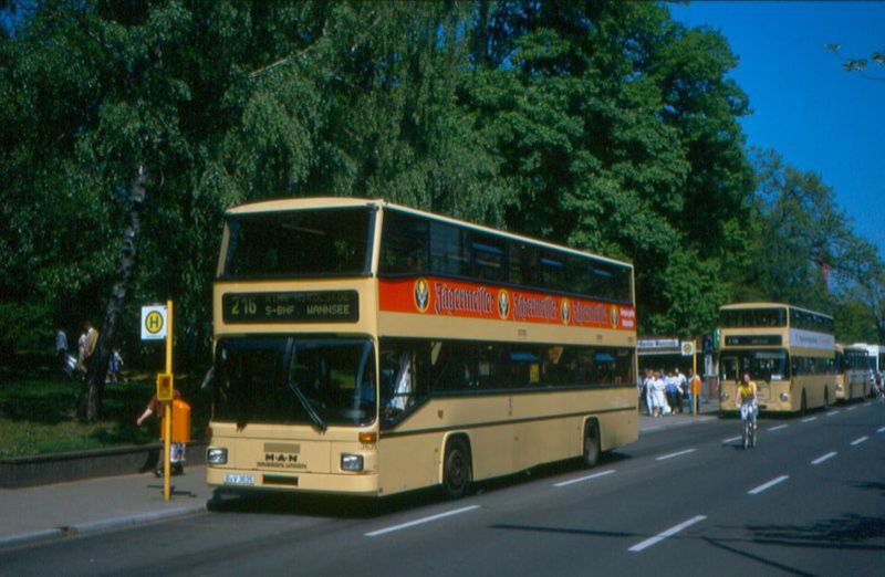 File:Berlin-MAN-SD202-Bus3635.jpg