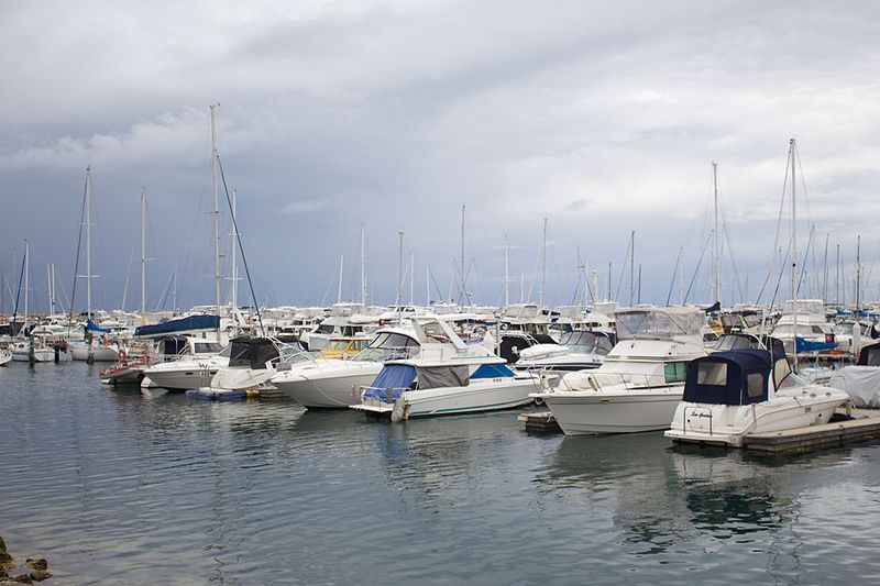 File:Boat pens, Hillarys.jpg