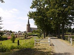 Driveway of De Borggraaf, a castle in Lottum.