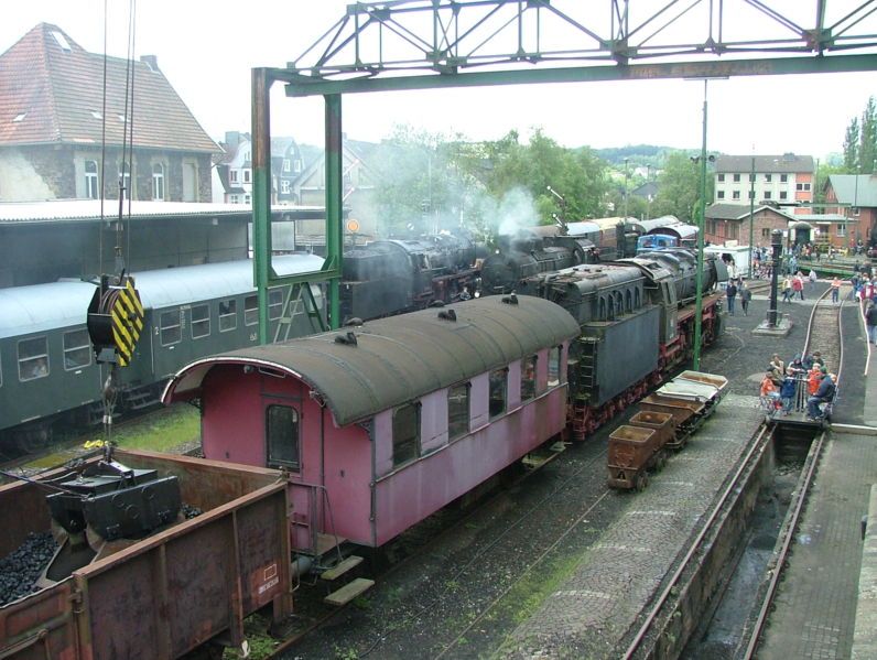 File:Eisenbahnmuseum Dieringhausen.JPG