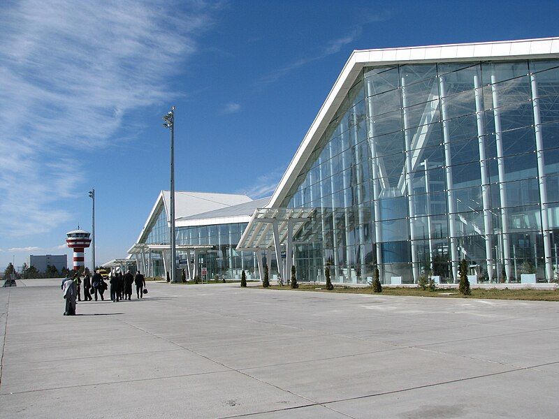 File:Kars Airport.JPG