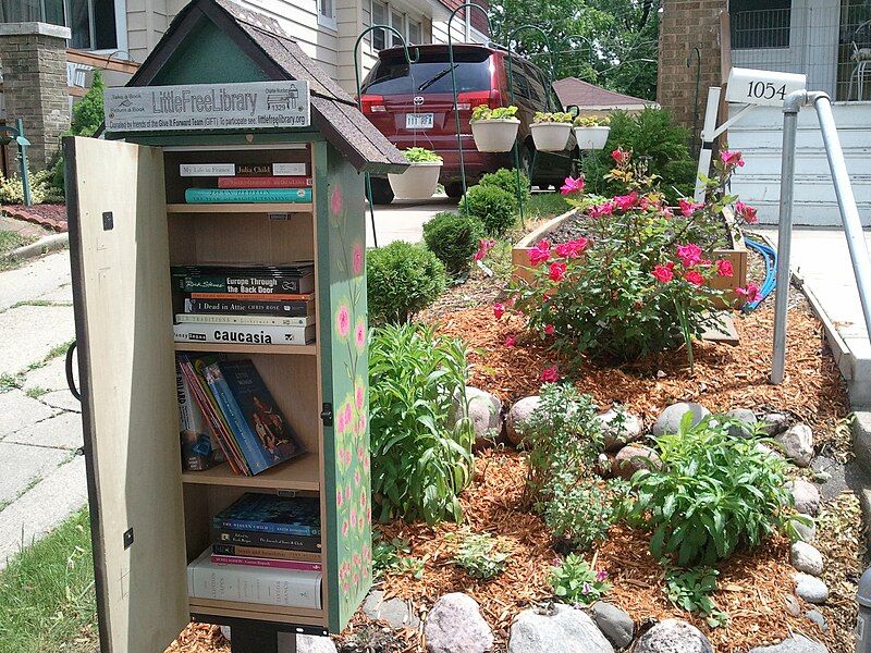 File:Little Free Library.jpg