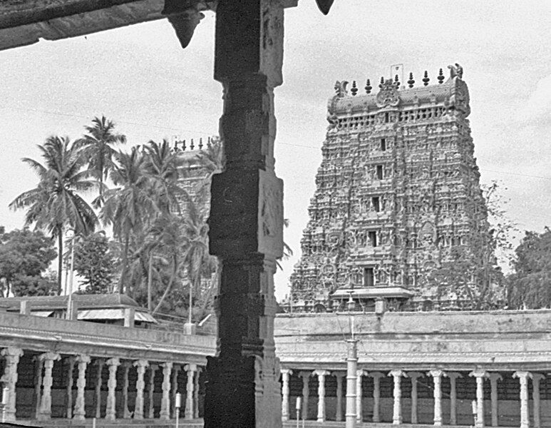 File:Madurai-Menakshi-0164.jpg