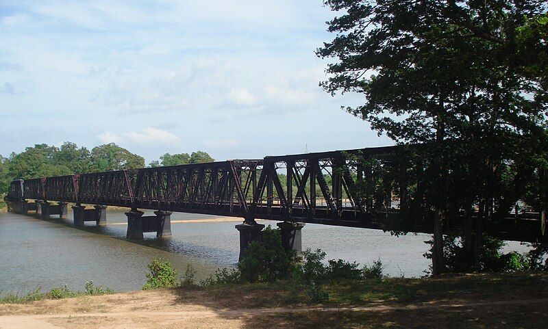 File:Manampitiya old bridge.JPG