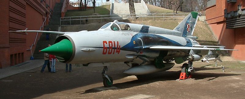 File:MiG-21 RB15.JPG