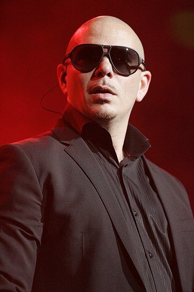 File:Pitbull, 2012 (2).jpg