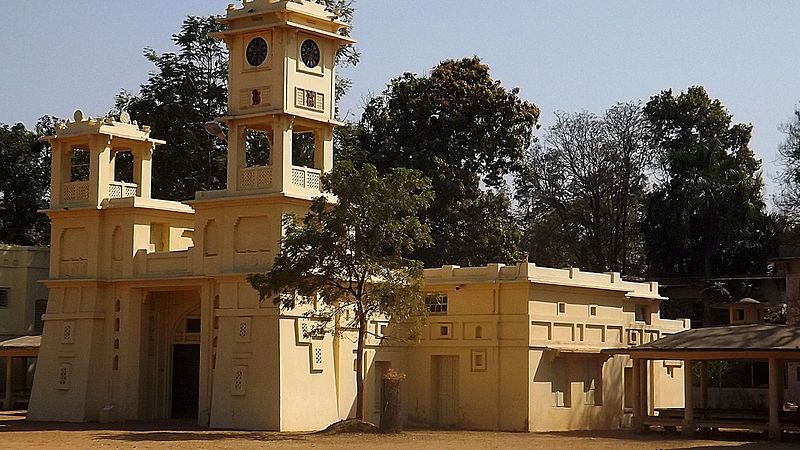 File:Santiniketan Vidyalaygriho.jpg