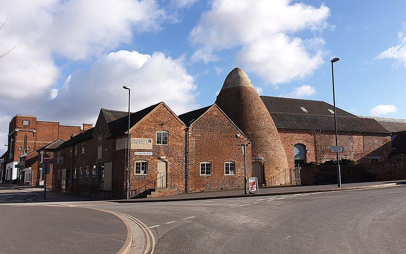 File:Sharpe's Pottery Museum.jpg