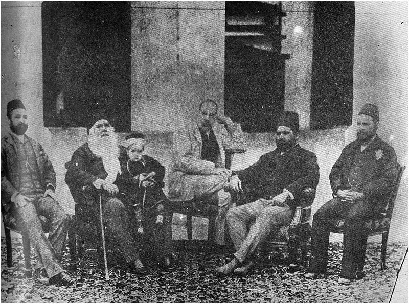 File:Sirsyed with admirers.jpg