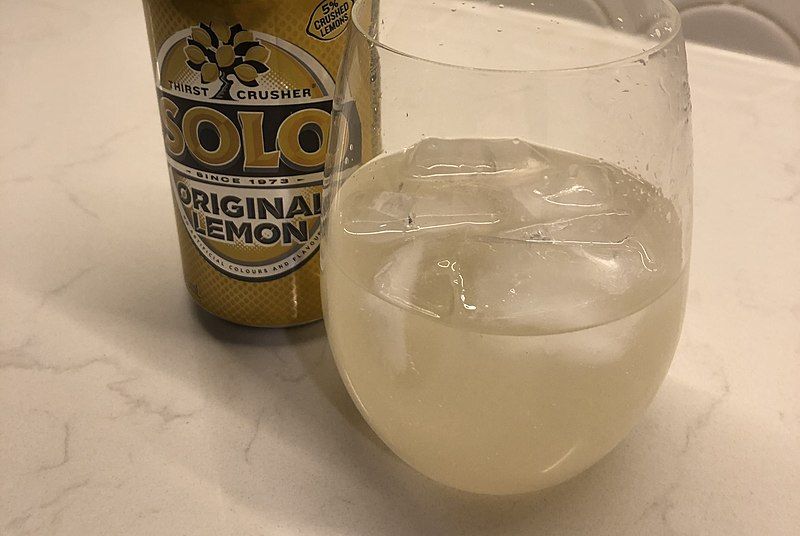 File:Solo drink (cropped2).jpg