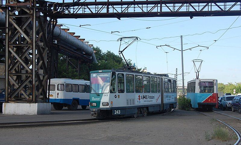 File:Trams in Temirtau.jpg