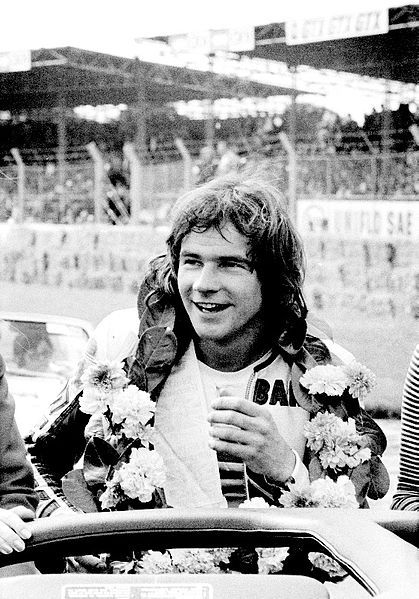 File:Barry Sheene winner.jpg