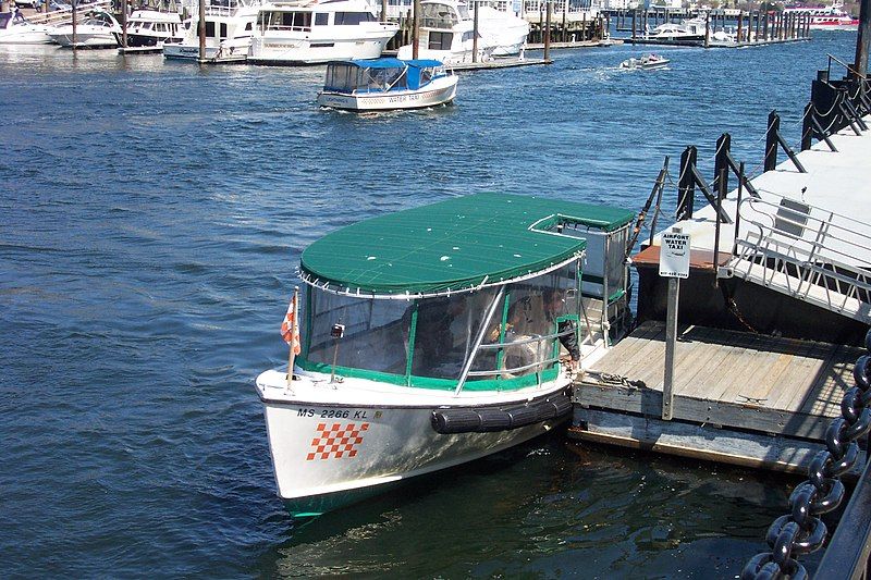 File:Boston water taxis.jpg