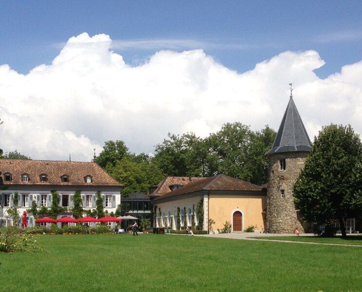 File:Château de Bossey.JPG