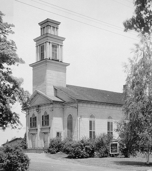 File:Claridon Congregational Church.jpg