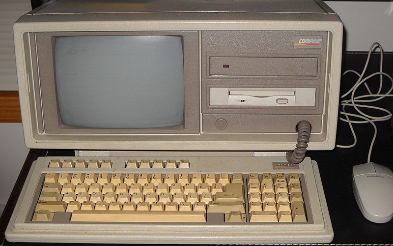 File:CompaqPortableII.jpg