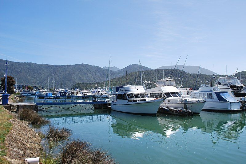 File:Havelock Marina 001.JPG