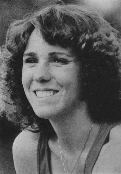 File:Mary Decker 1982.jpg