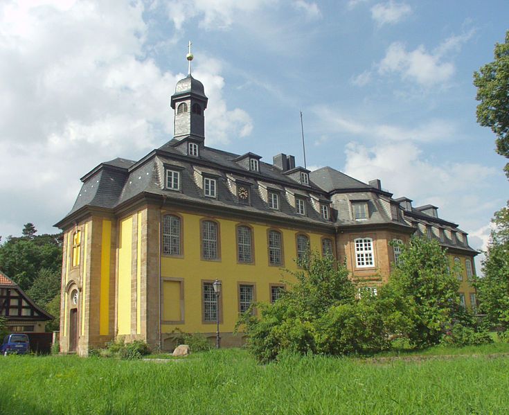 File:Schloss liebenburg.JPG