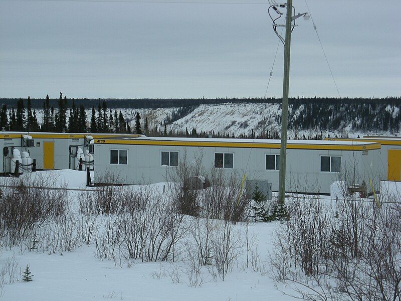 File:Service-Trailers-Northern-Terminus-Provincial-Road-290.JPG