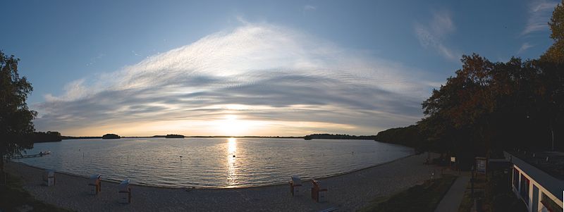 File:Strand der Prinzeninsel.jpg