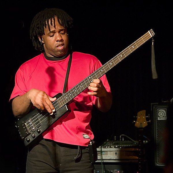 File:Victor Wooten.jpg