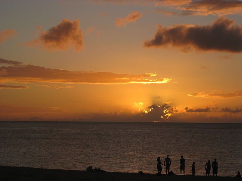 File:Waimea Bay Sunset.JPG