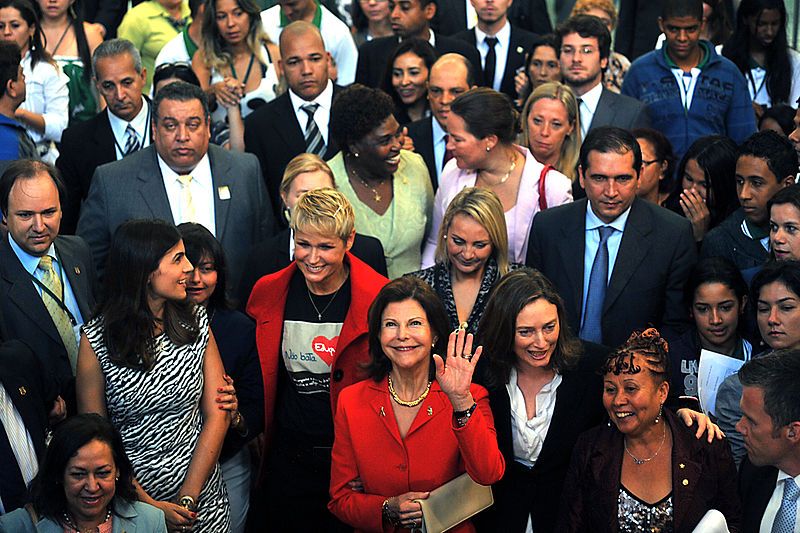 File:Xuxa em Brasília.jpg