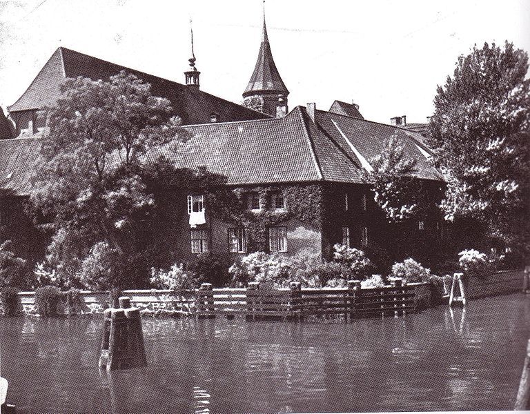 File:Albertinum und Dom.JPG