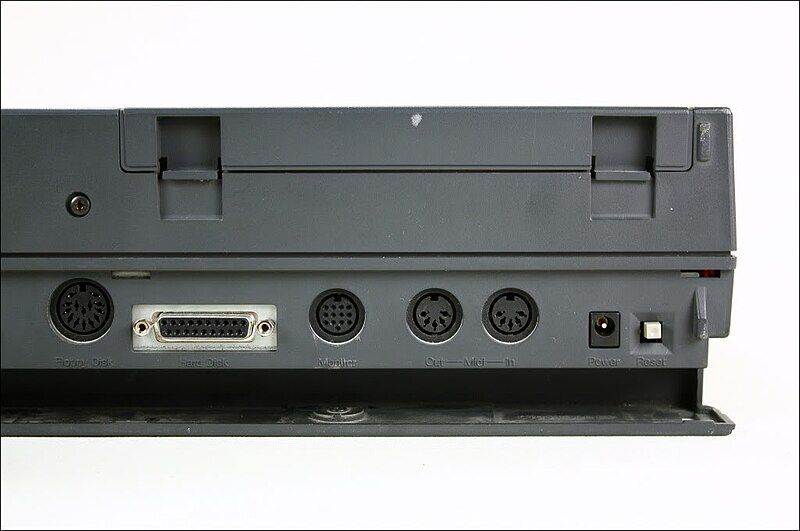 File:Atari-stacy-006.jpg